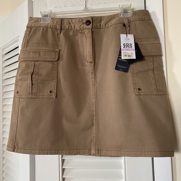 Tommy Hilfiger Mini Skirt NWT - Picture 1 of 3